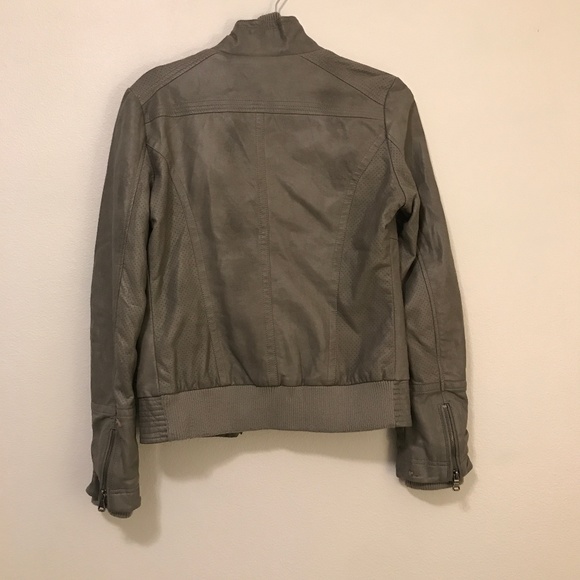 Guess Faux Leather Grey Jacket - Picture 3 of 6